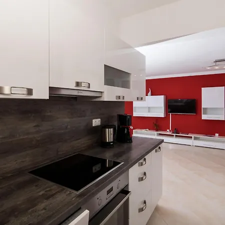 Nikaroni-2 By Interhome *