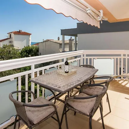 Nikaroni-2 By Interhome Appartement *