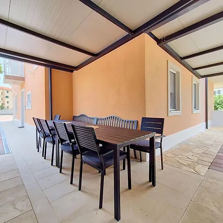Nikaroni-2 By Interhome * Trogir