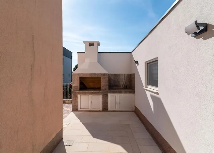 Nikaroni-2 By Interhome Trogir