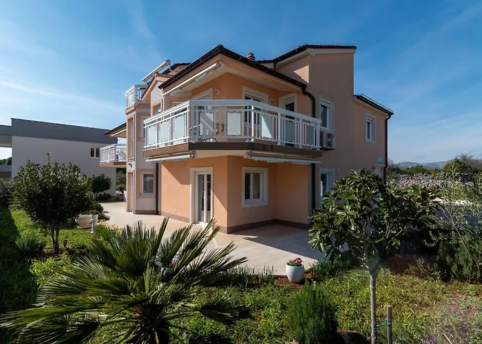Nikaroni-2 By Interhome Appartement *